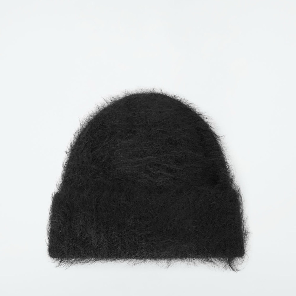 COS Ribbed Mohair Beanie